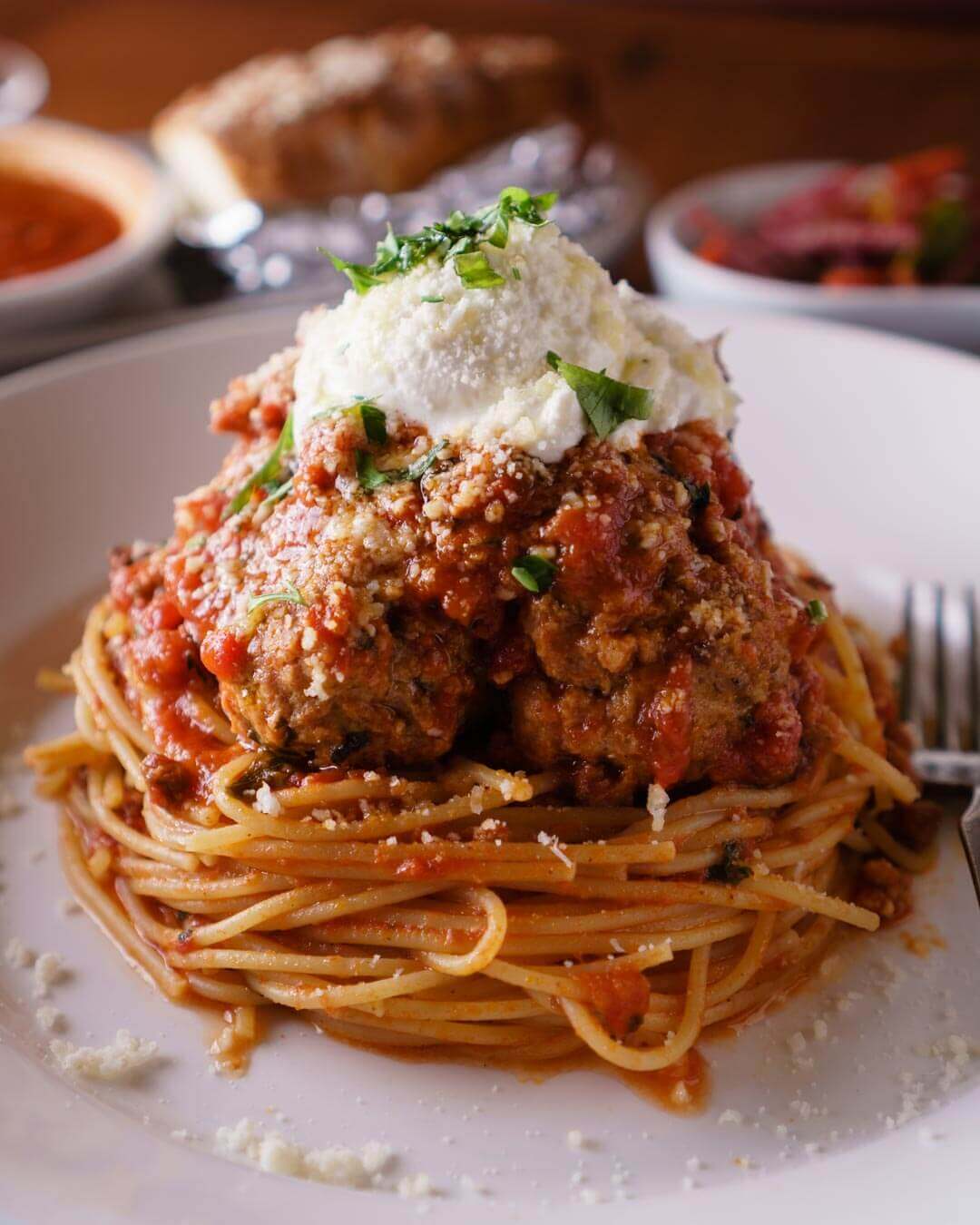 Meatballs & Pasta