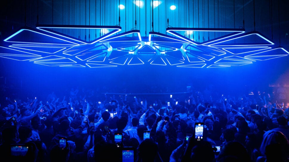 Hakkasan Grid with Crowd