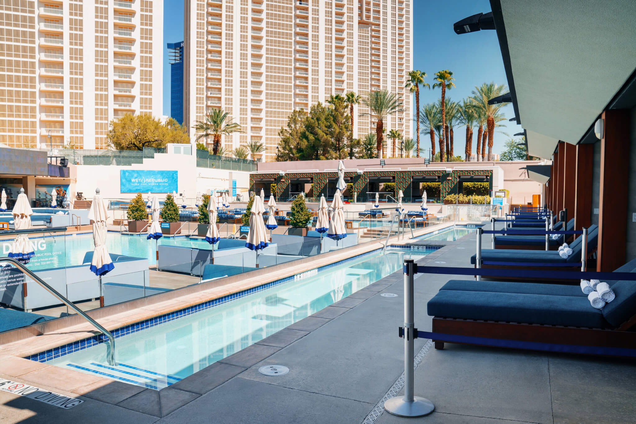 Deluxe Cabanas & Deck Tables at Wet Republic