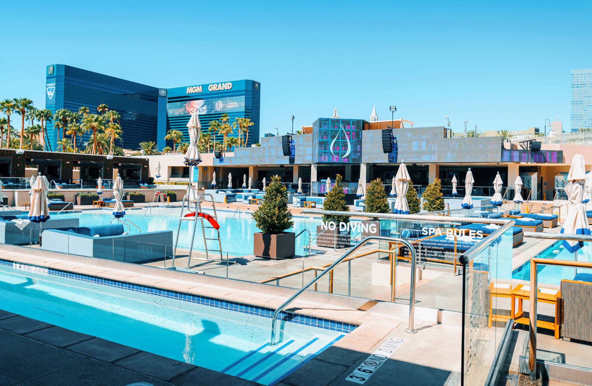 MGM Grand Pool Las Vegas