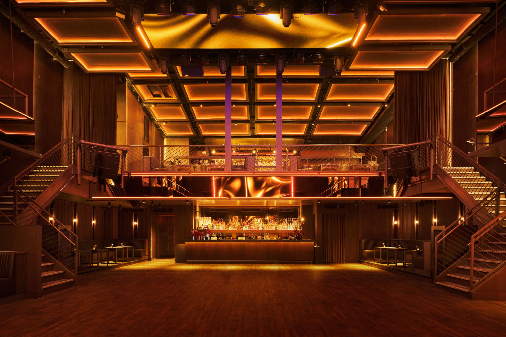 Marquee_Main Bar & Mezz View