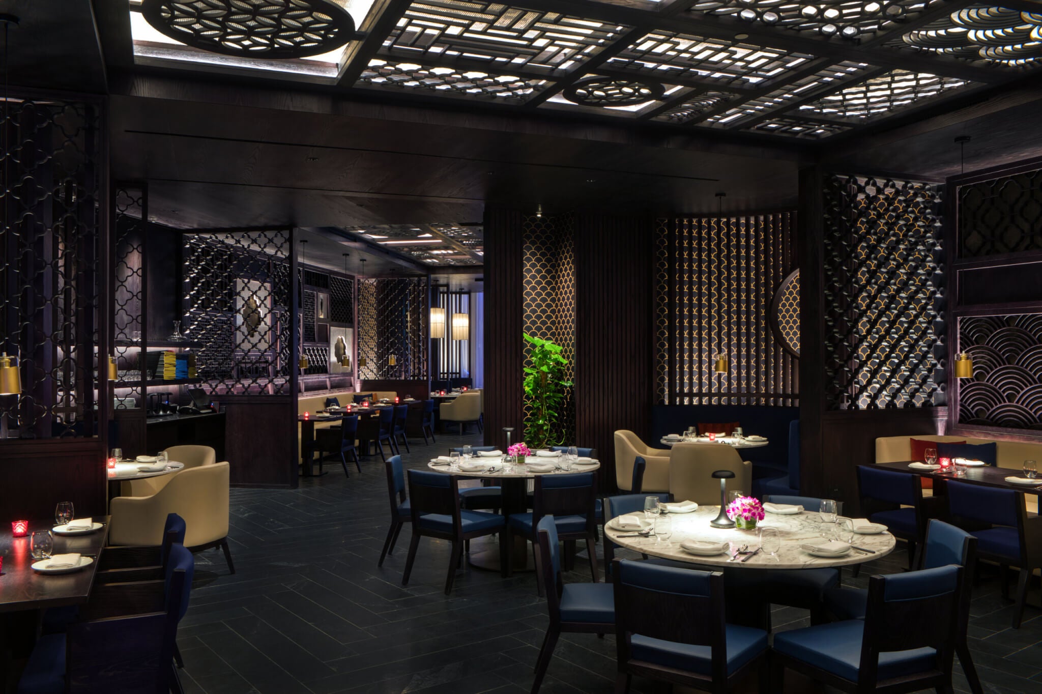 Hakkasan Muscat Dining Room