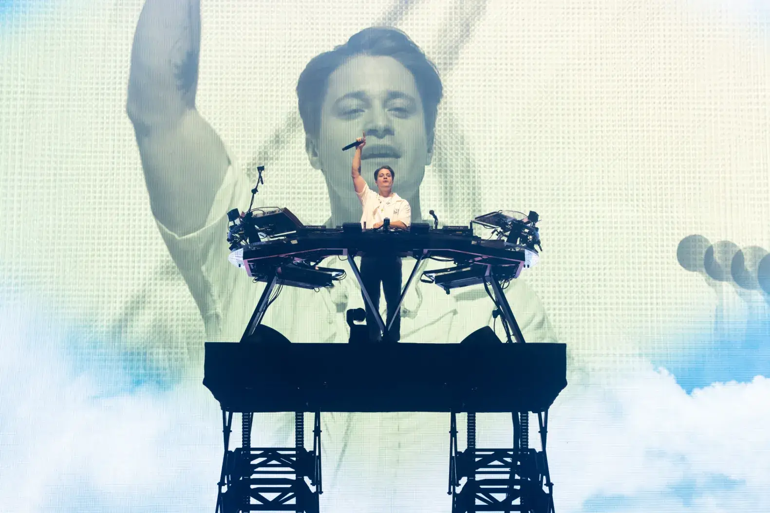 Kygo Vegas Residency at Palm Tree Beach Club