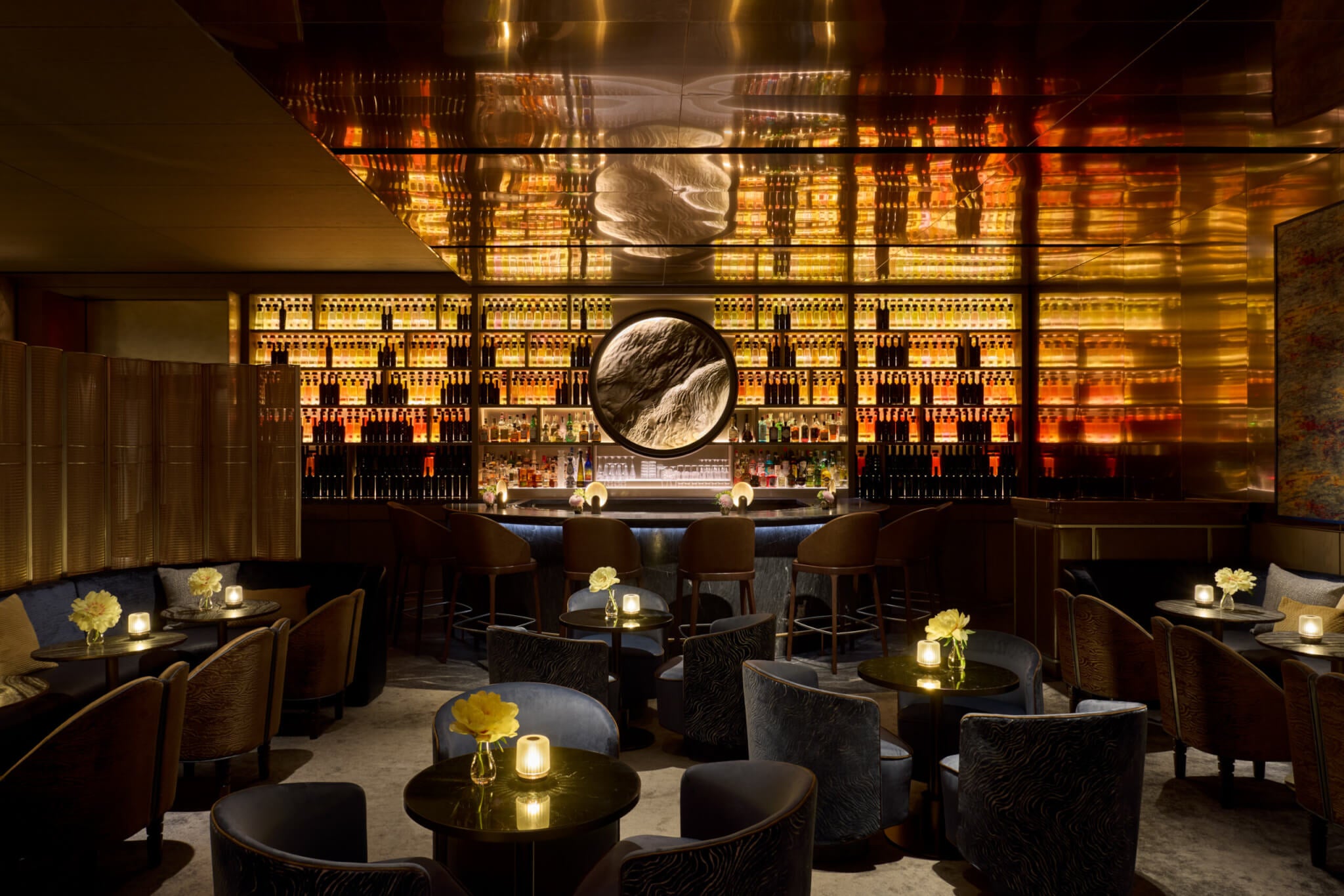 lounge bar
