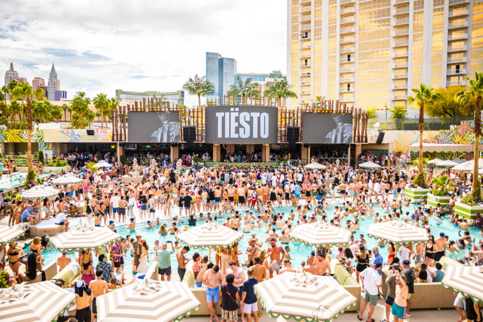 palm tree beach club with tiesto on the LED